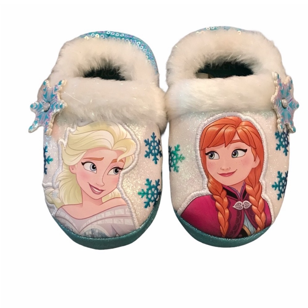 Elsa and Anna Frozen Slippers Size 7-8